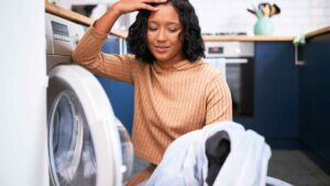 Errori con la lavatrice che rovinano i vestiti euraeditoriale.it